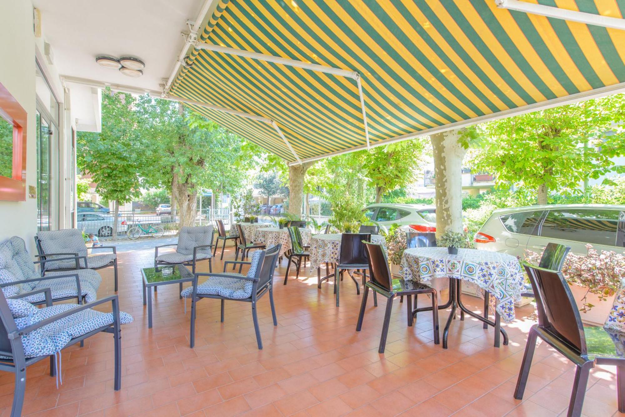 רימיני Hotel Avana Mare מראה חיצוני תמונה