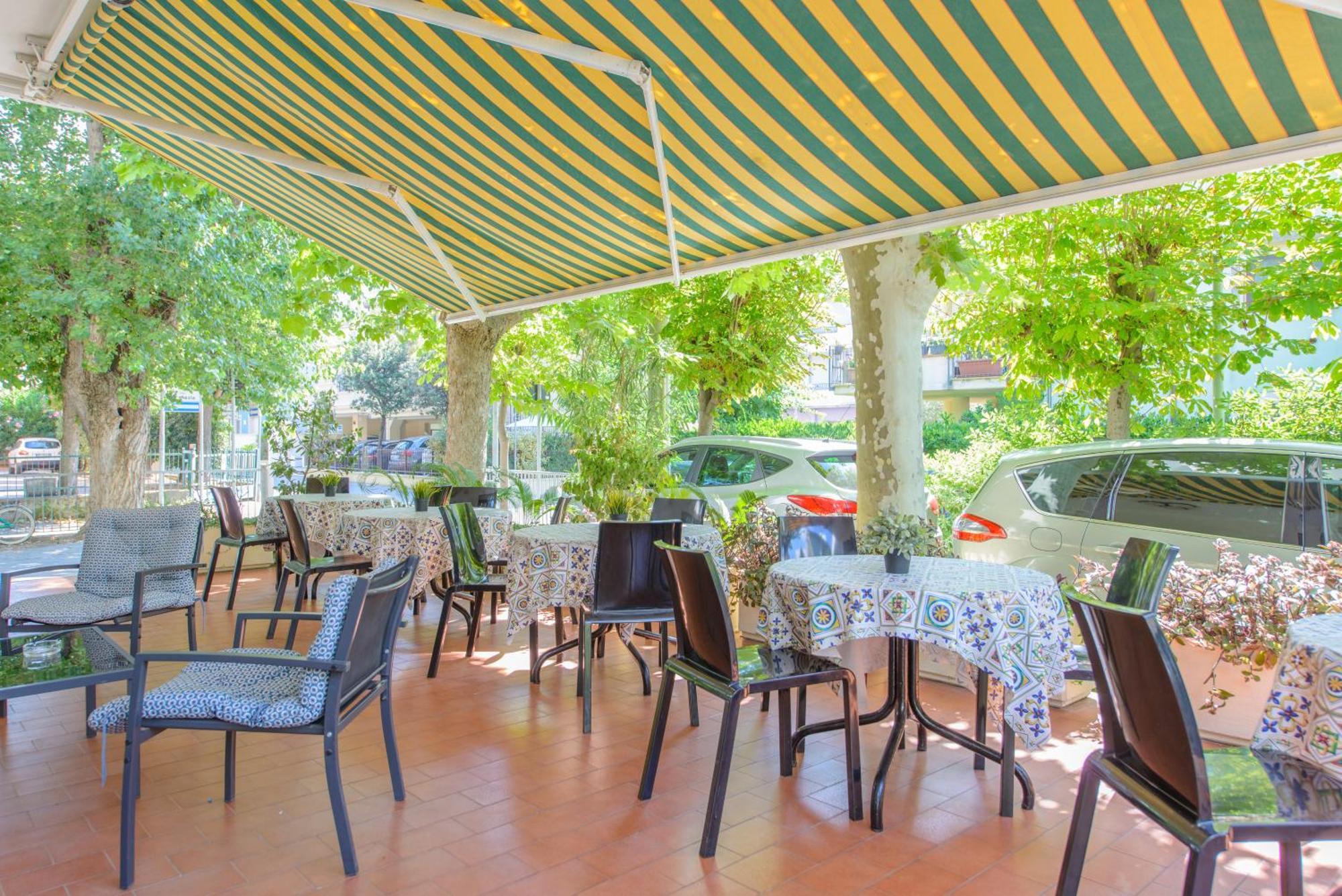 רימיני Hotel Avana Mare מראה חיצוני תמונה