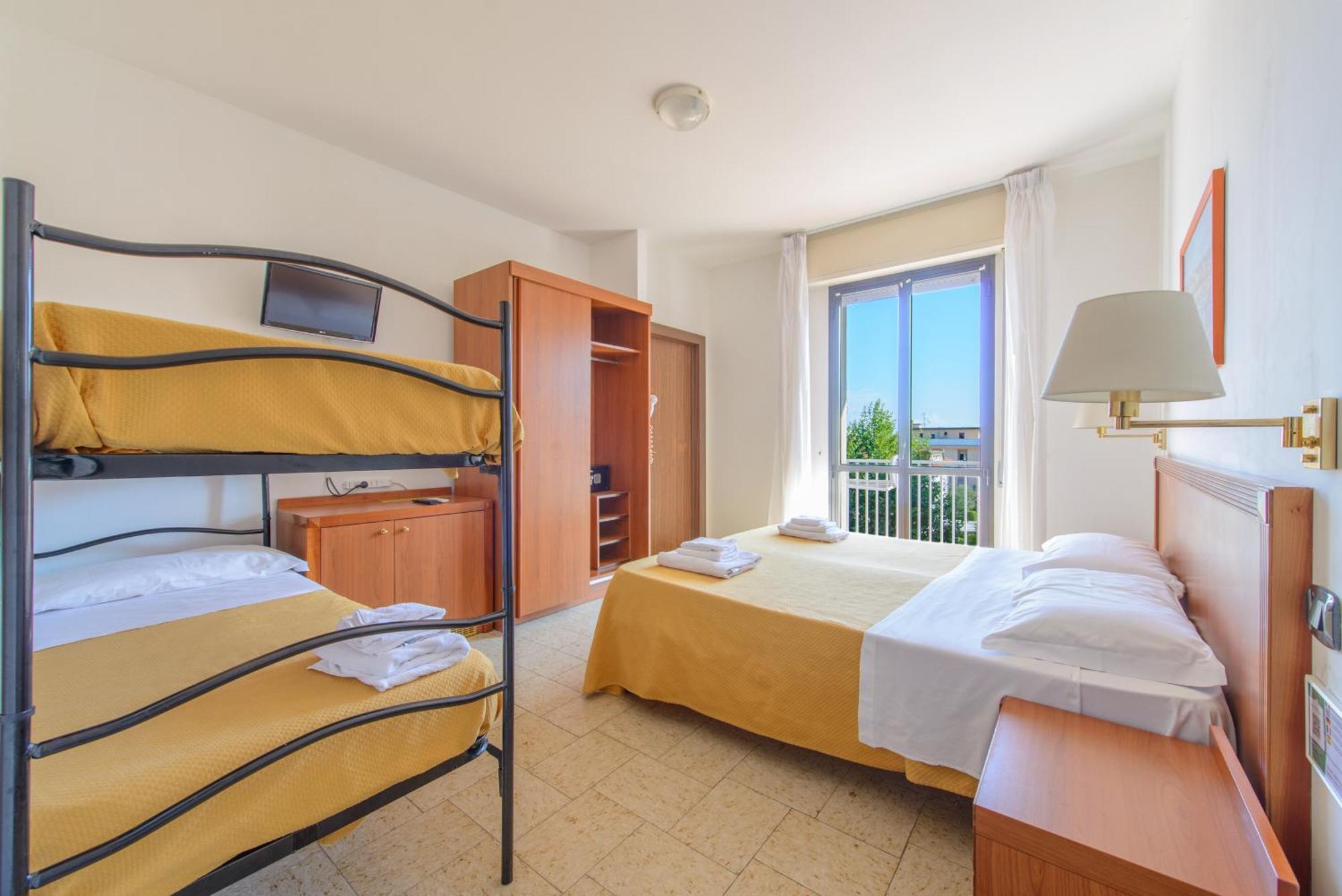 רימיני Hotel Avana Mare מראה חיצוני תמונה
